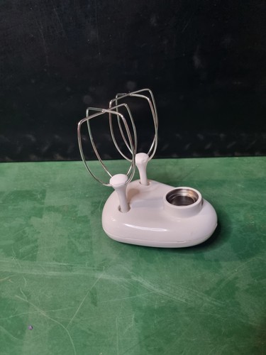 Twin beater geared whisk - twin,